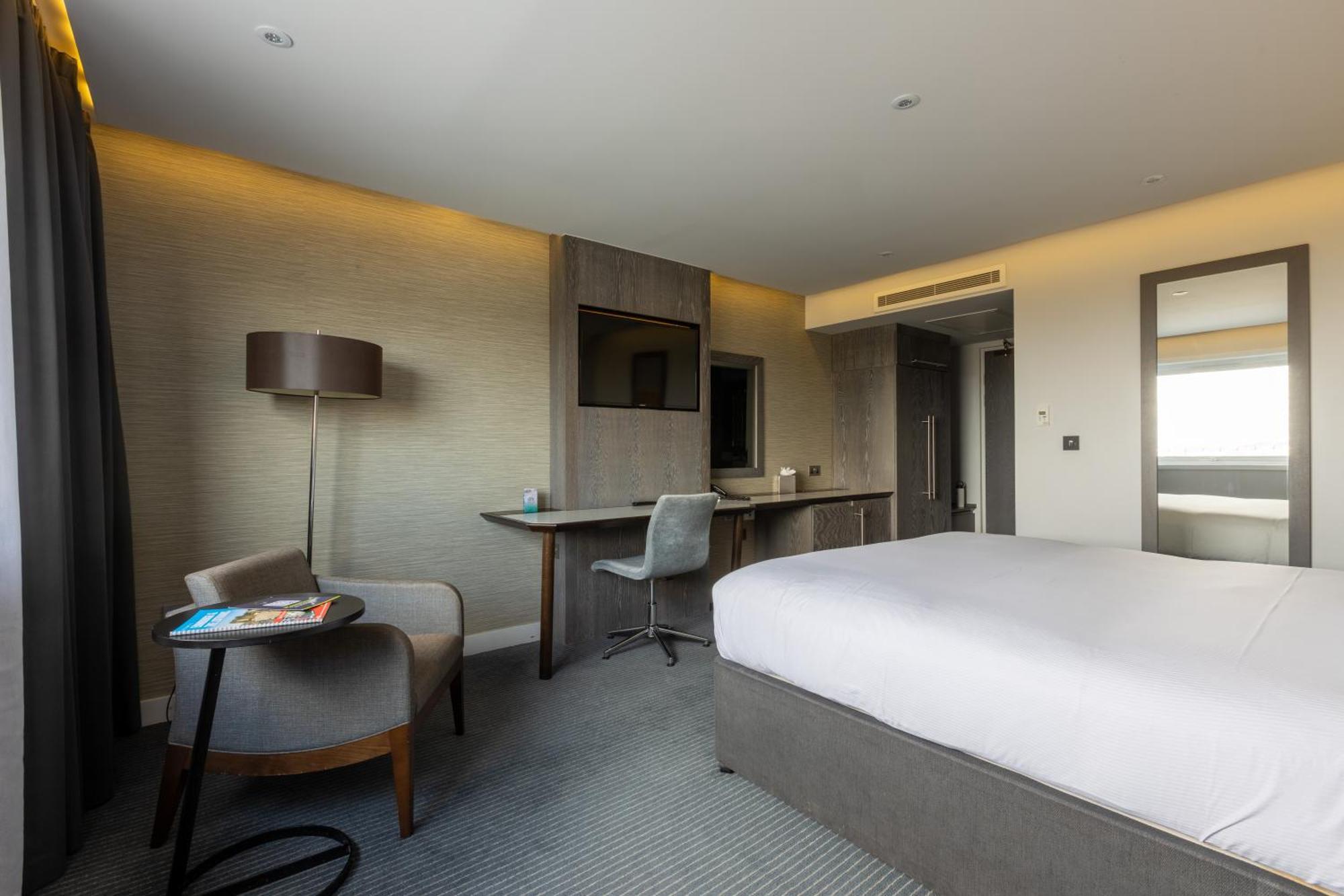 Hotel Doubletree By Hilton Edinburgh - Queensferry Crossing 4*