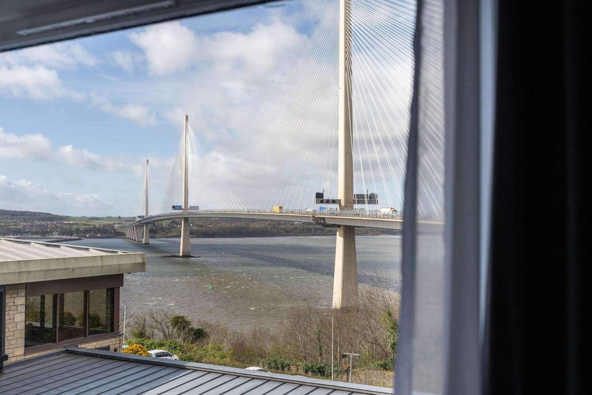 Doubletree By Hilton Edinburgh - Queensferry Crossing Hotel 4*